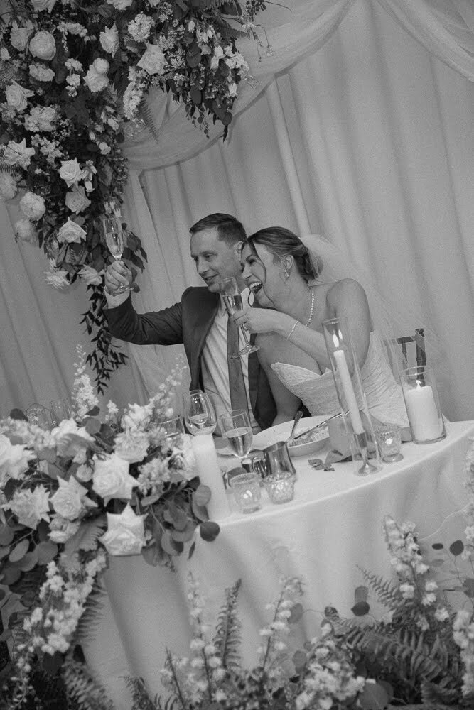 Nichole-Babiez-Photography-wedding-photographer-lincolnshire-marriott-forest-preserve-modern-elegant-whimsical-luxury-editorial-destination-59