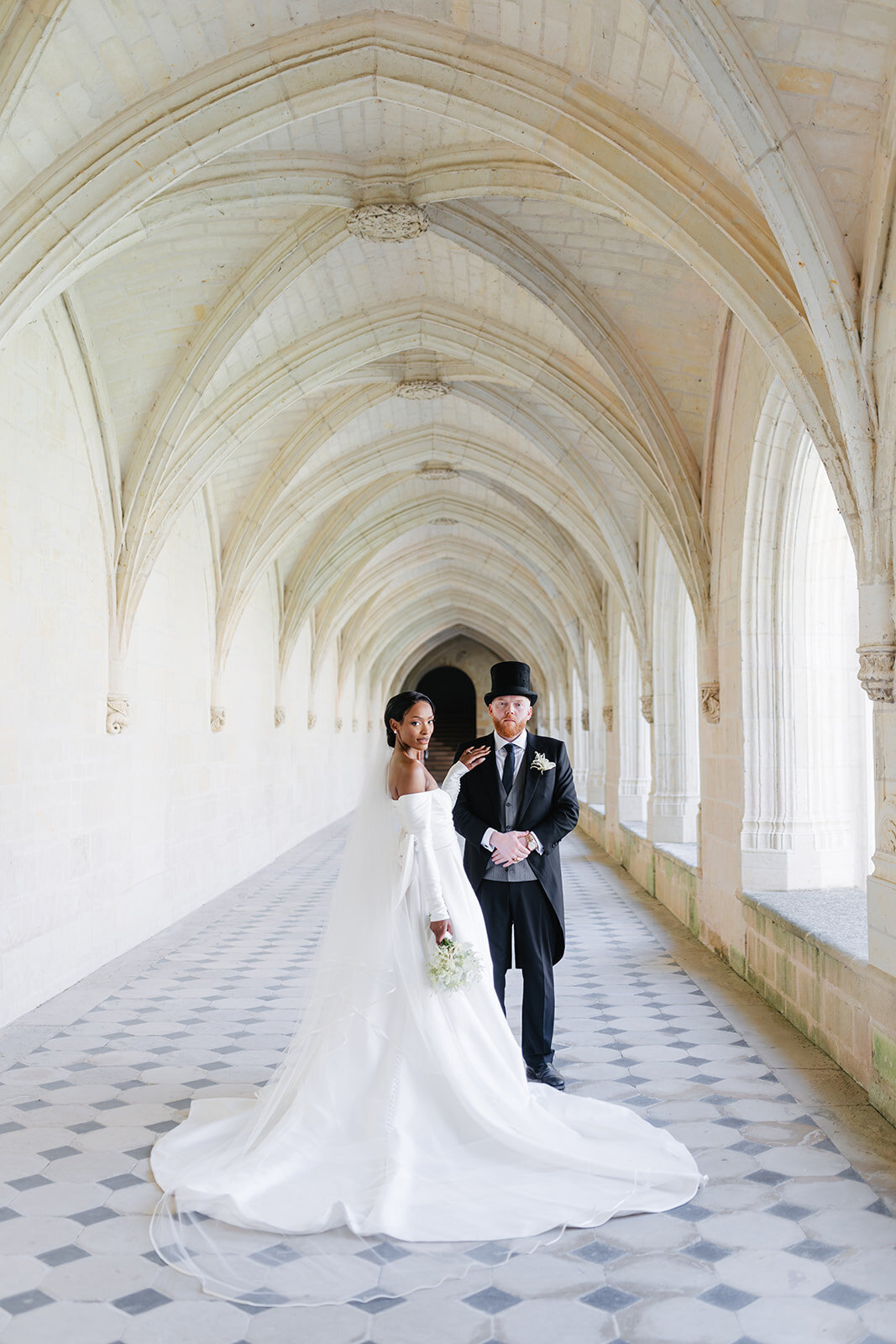 MorganeBallPhotography-Wedding-ChrisKim-ChateaudeVezins-Weddingday-06-Abbaye-122-