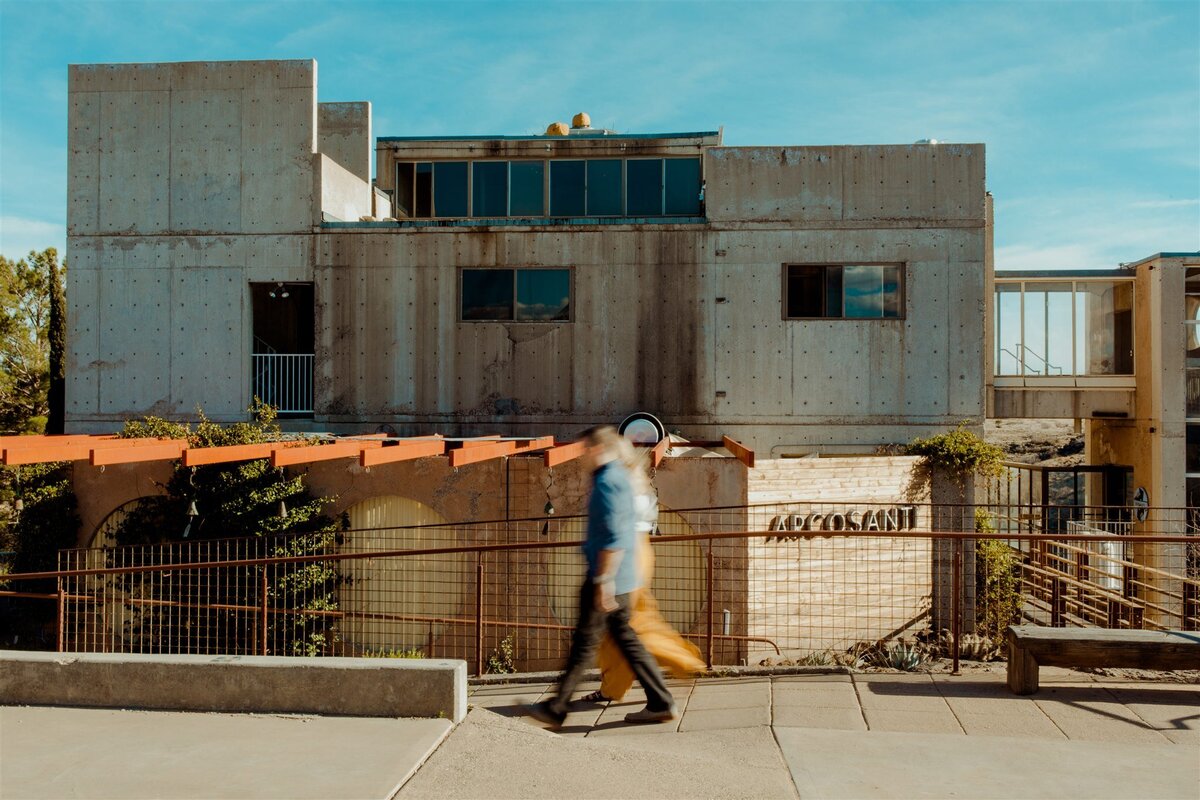 phoenix-wedding-photographer-arcosanti-engagement-84