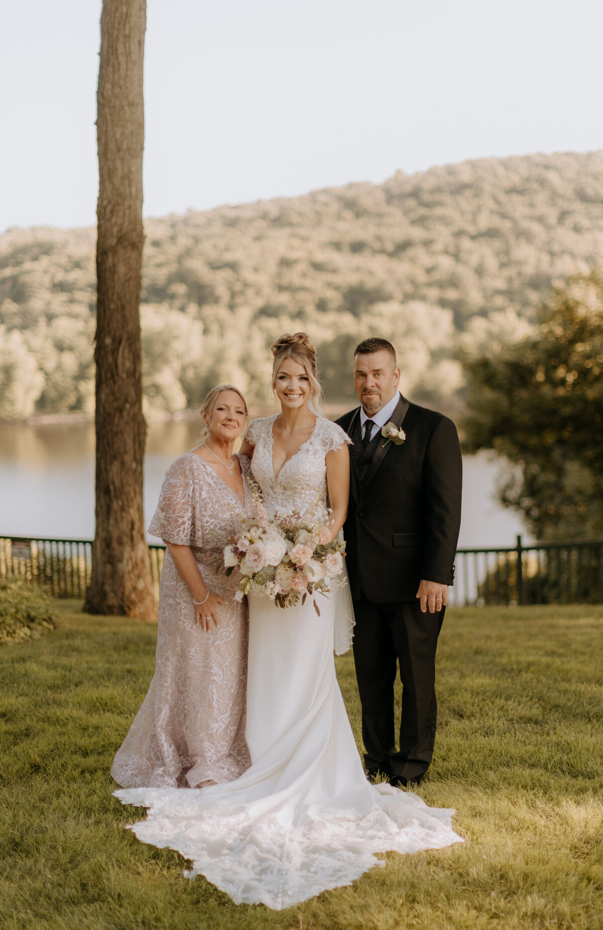 parents-of-the-bride-photos-saint-clements-castle
