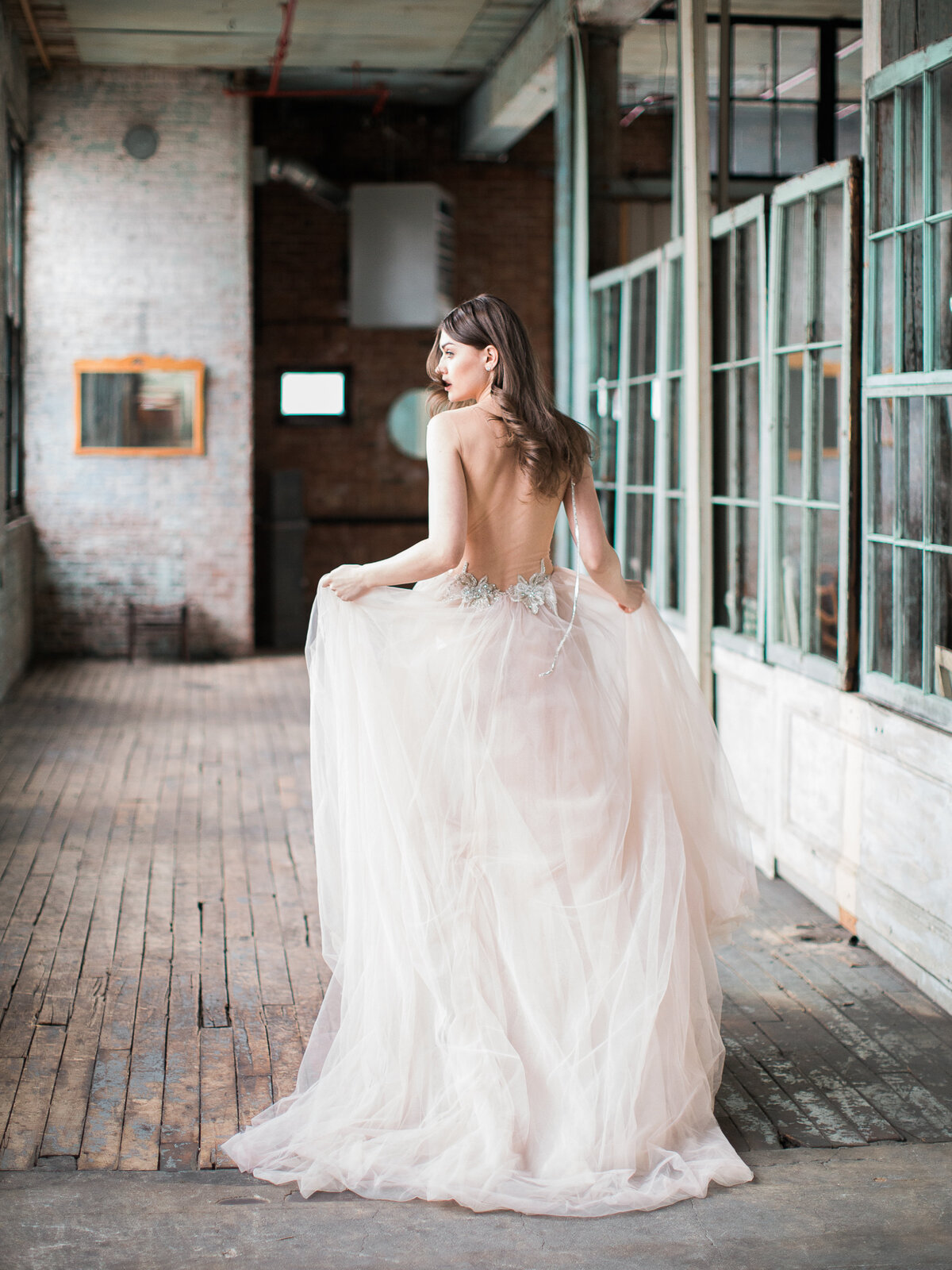 Metropolitan_Builing_New_York_Wedding_Editorial_Kylee_Yee-56