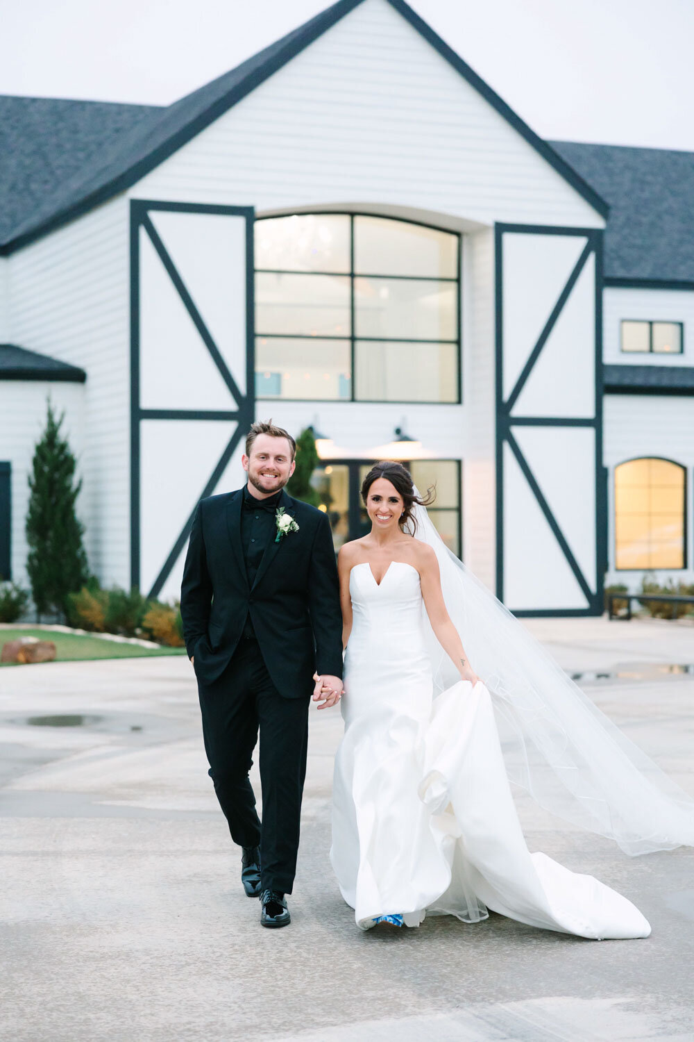 Sydney-and-Carsen-Luxury-wedding-in-Dallas-Texas-Bella-Vista-Wedding-Planning-049