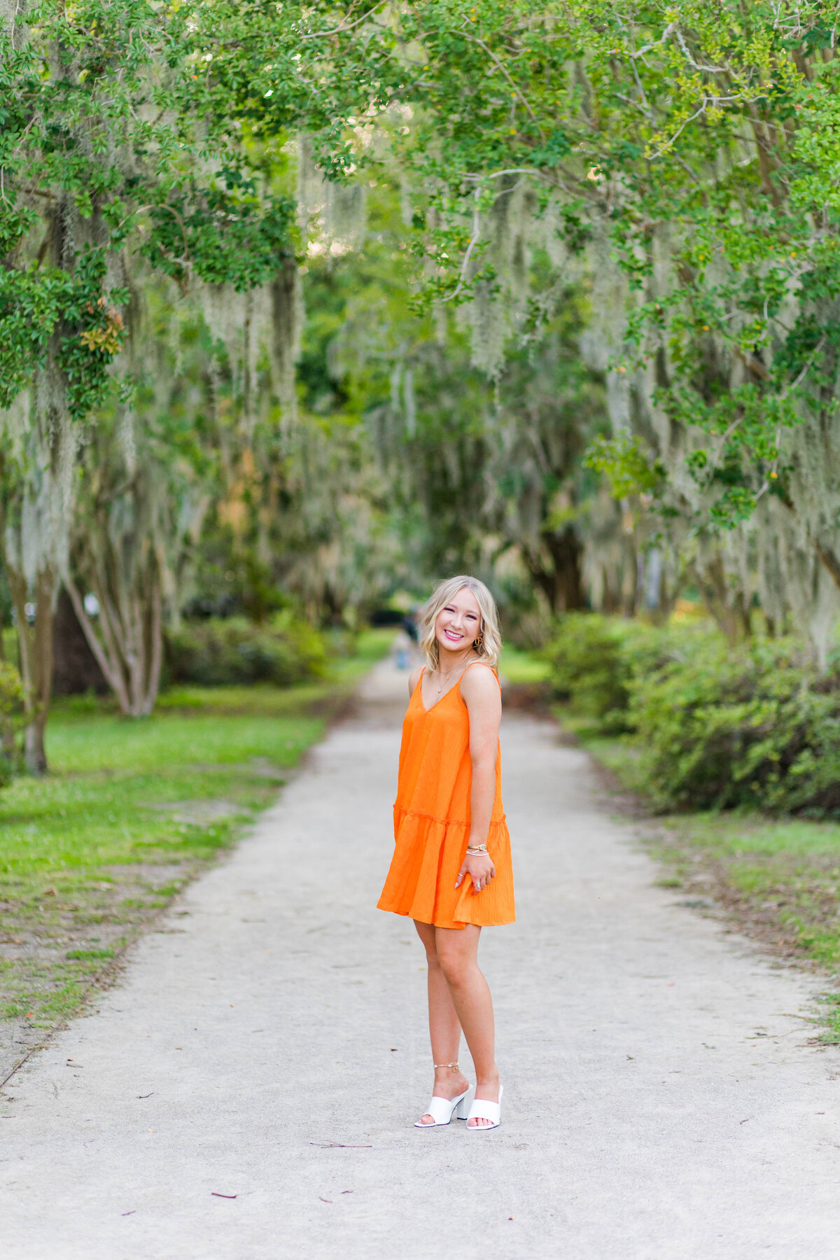 outdoor senior pictures in south carolina