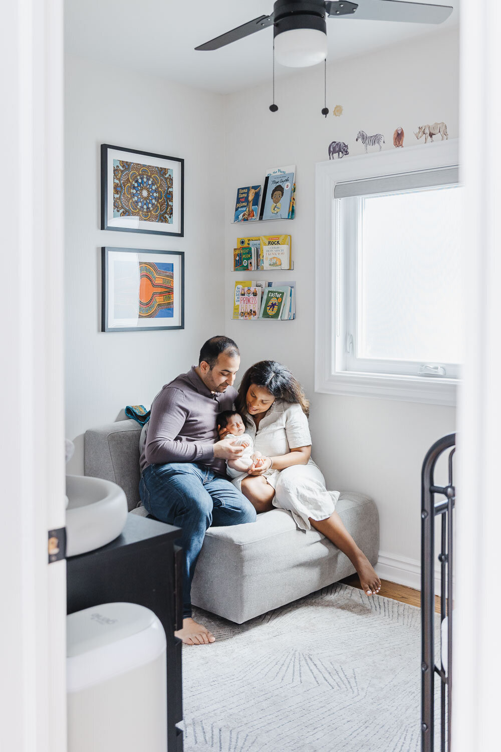 relaxed-newborn-photography-toronto-3