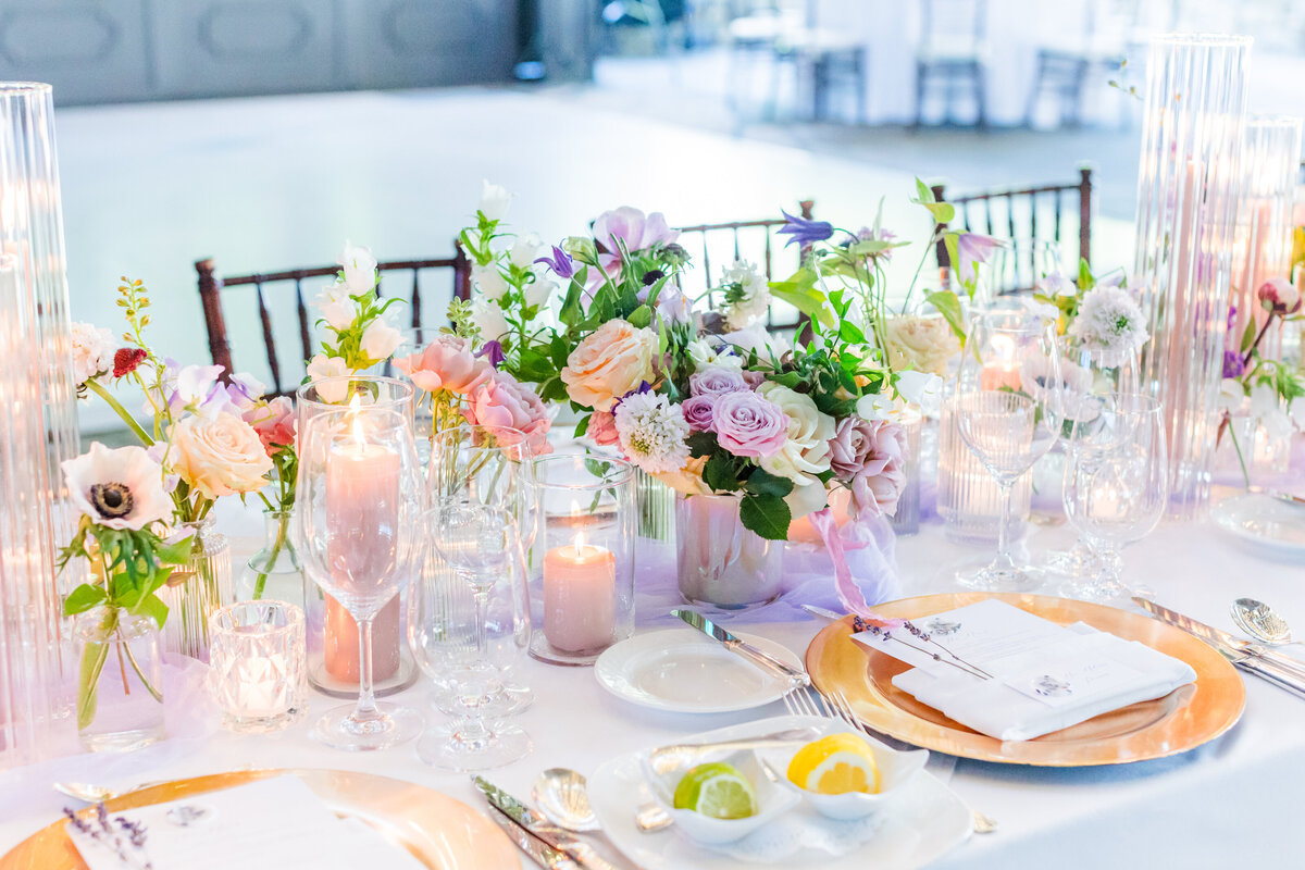 lavender wedding table setting