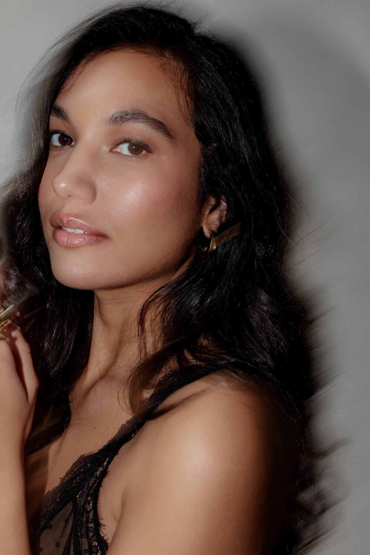 Empowerment photo with a modern, editorial twist and luxurious details