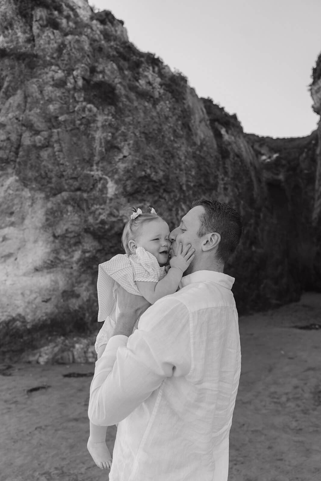 Shell Beach Family Lifestyle Photos by San Luis Obispo Portrait Photographer Photography by Samantha Anne