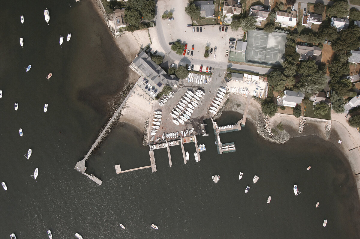 noroton-yacht-club-onthemarc-catering-darien-wedding-venue-ct-waterfront