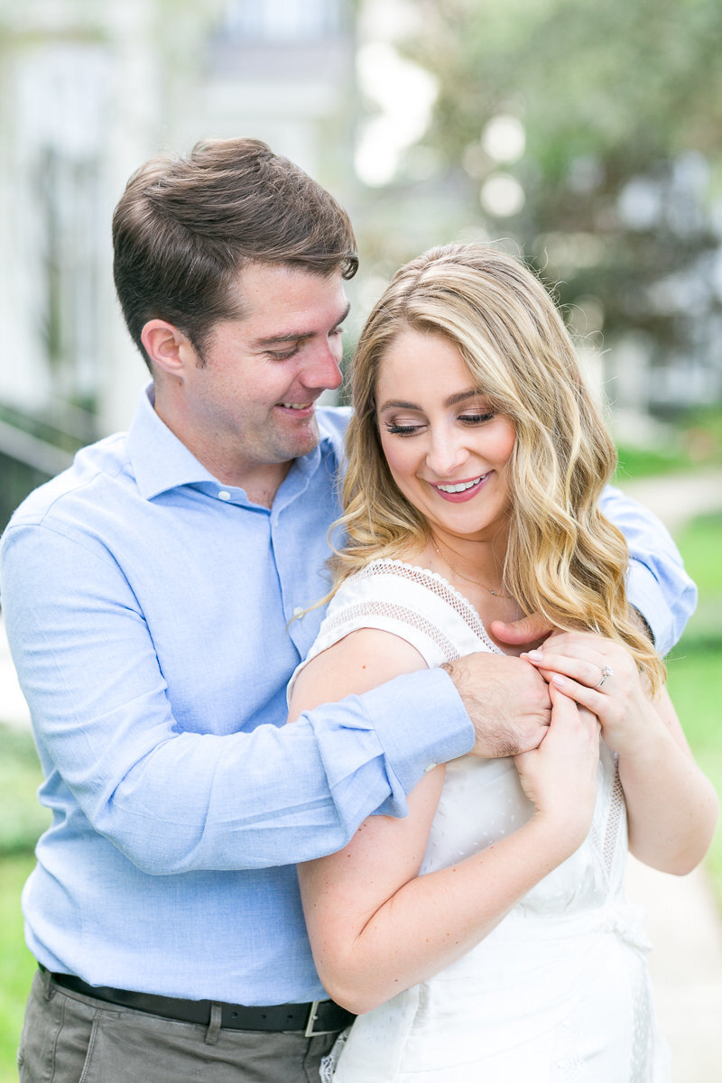 Lovely cloudy day engagement session in Baldwin Park Orlando | Baldwin Park engagement session Haley and Alex-14