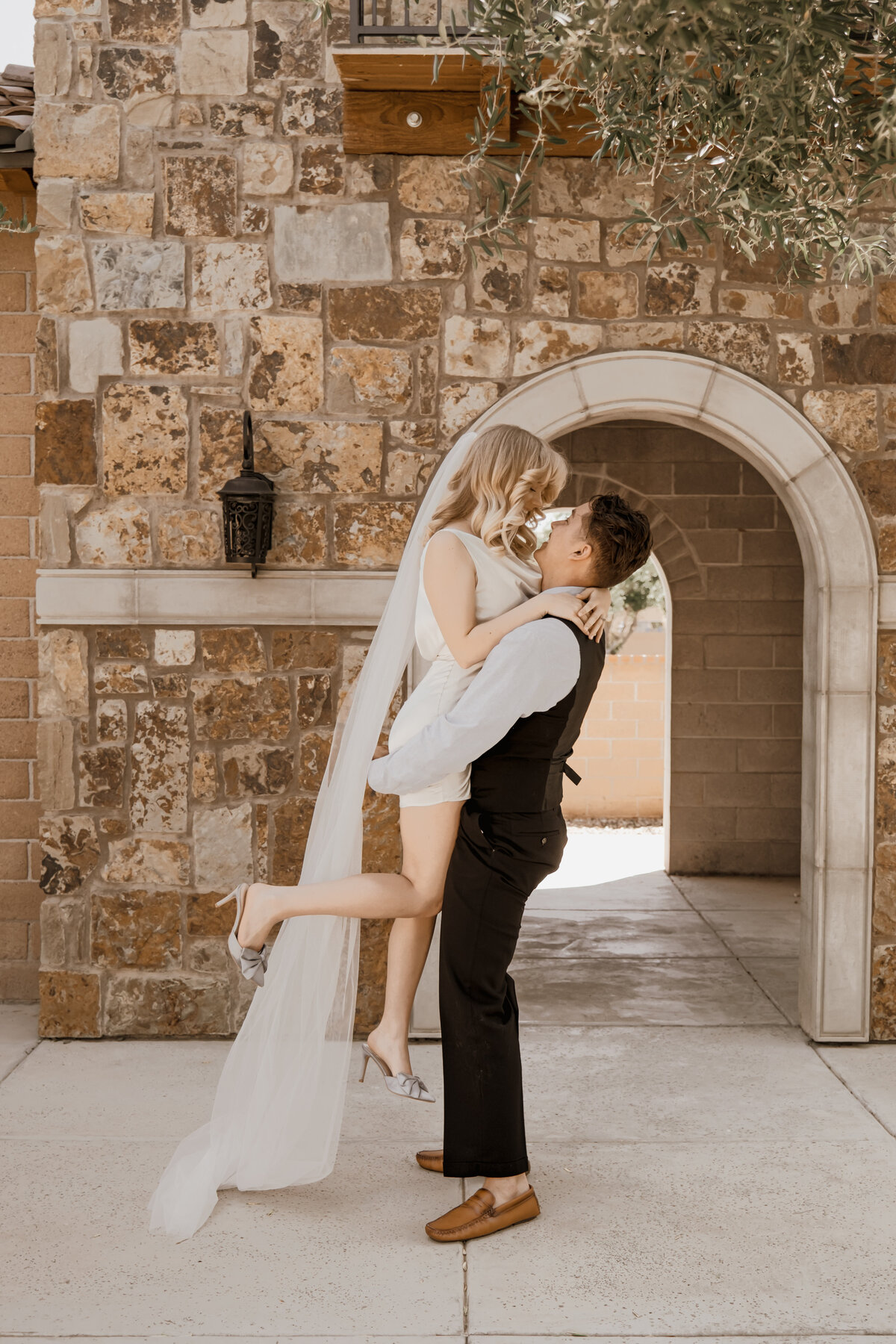 Abram&Kaitlyn-LitchfieldColor-25