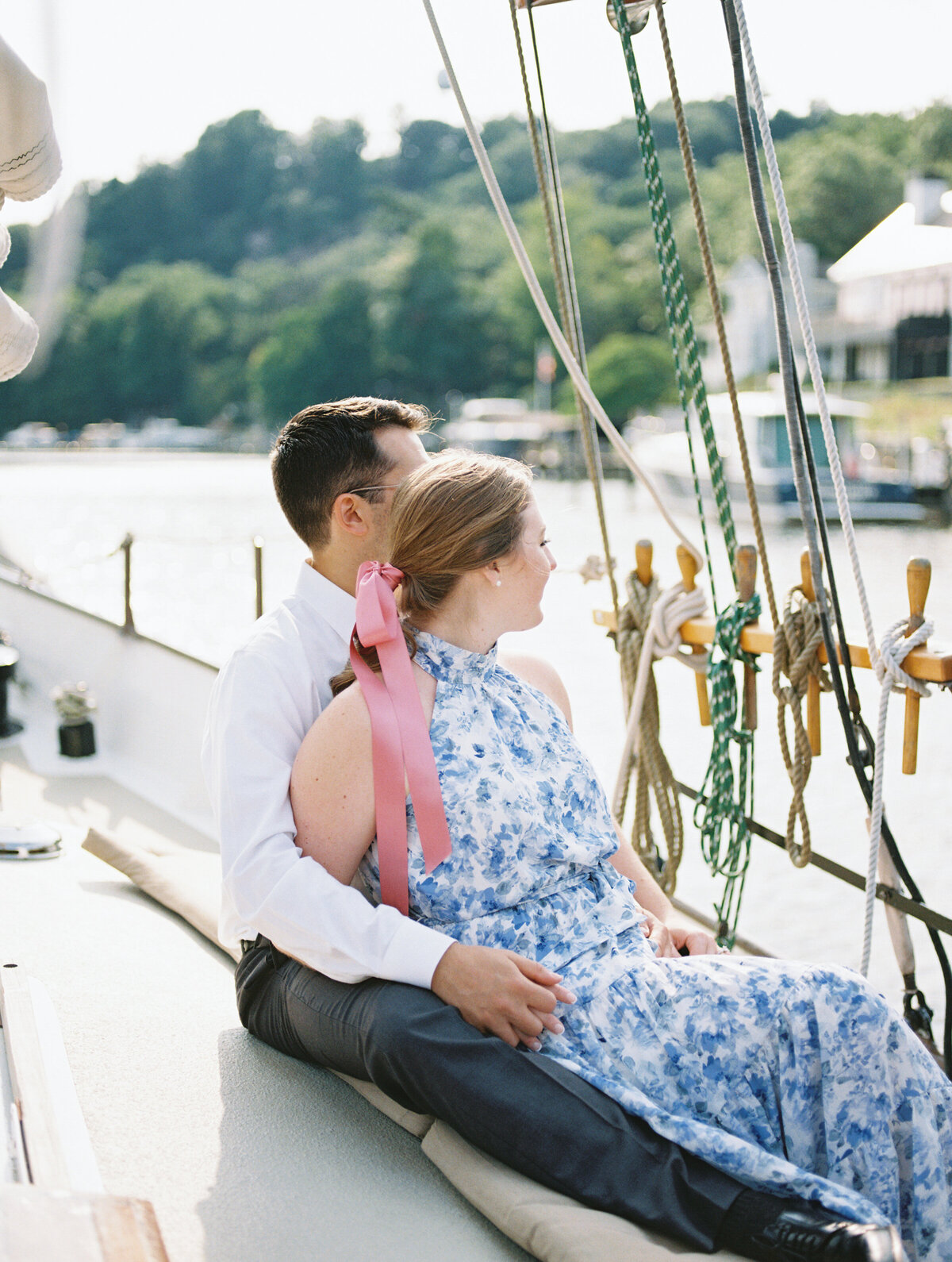 SailboatEngagementSessionOnLakeMichigan-49