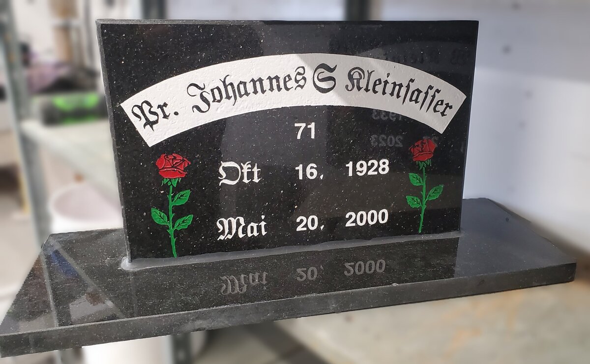 engraving business for headstones saskatchewan