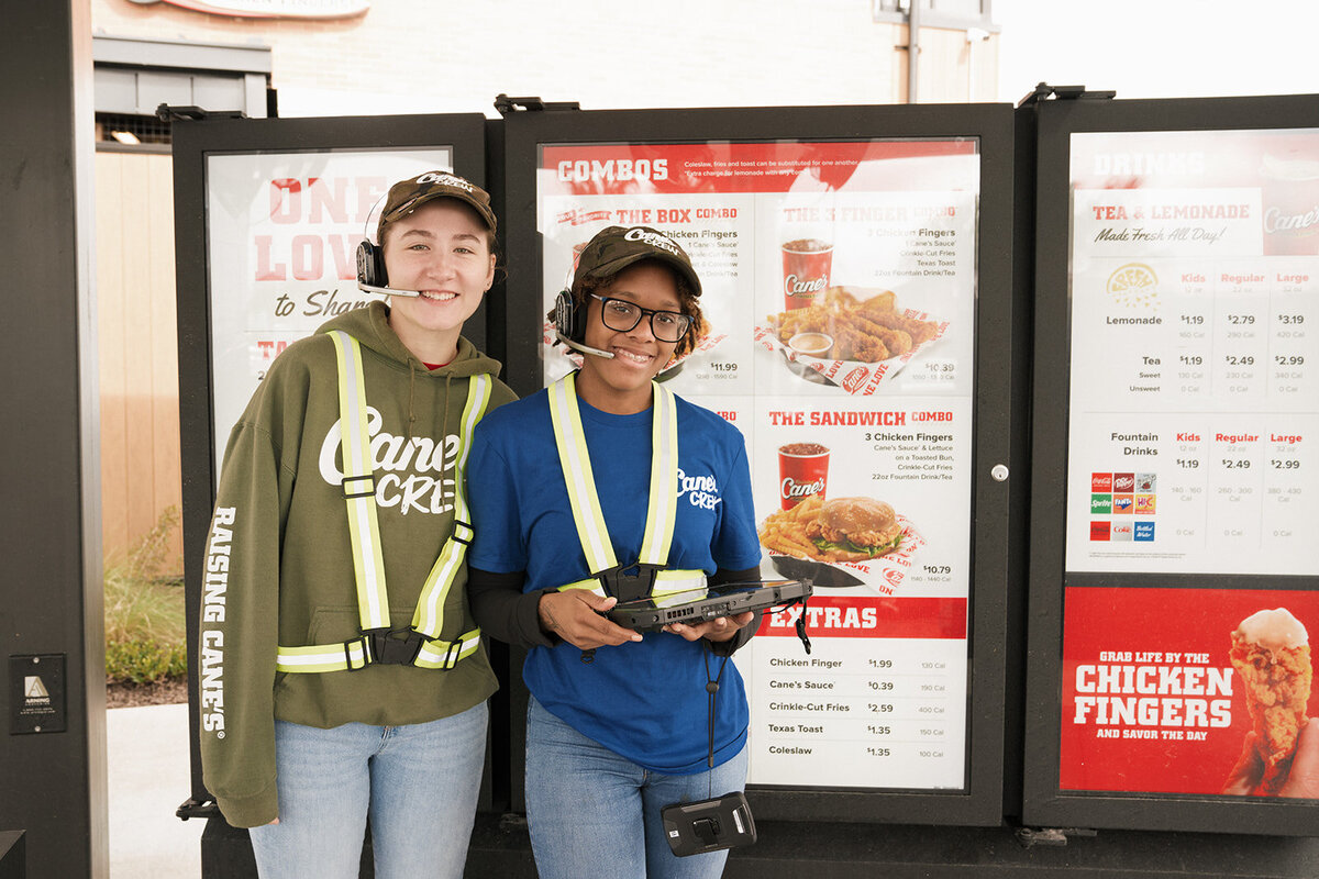 LaurenSchoepferPhotography_RaisingCanesLutzGrandOpening-91_websize