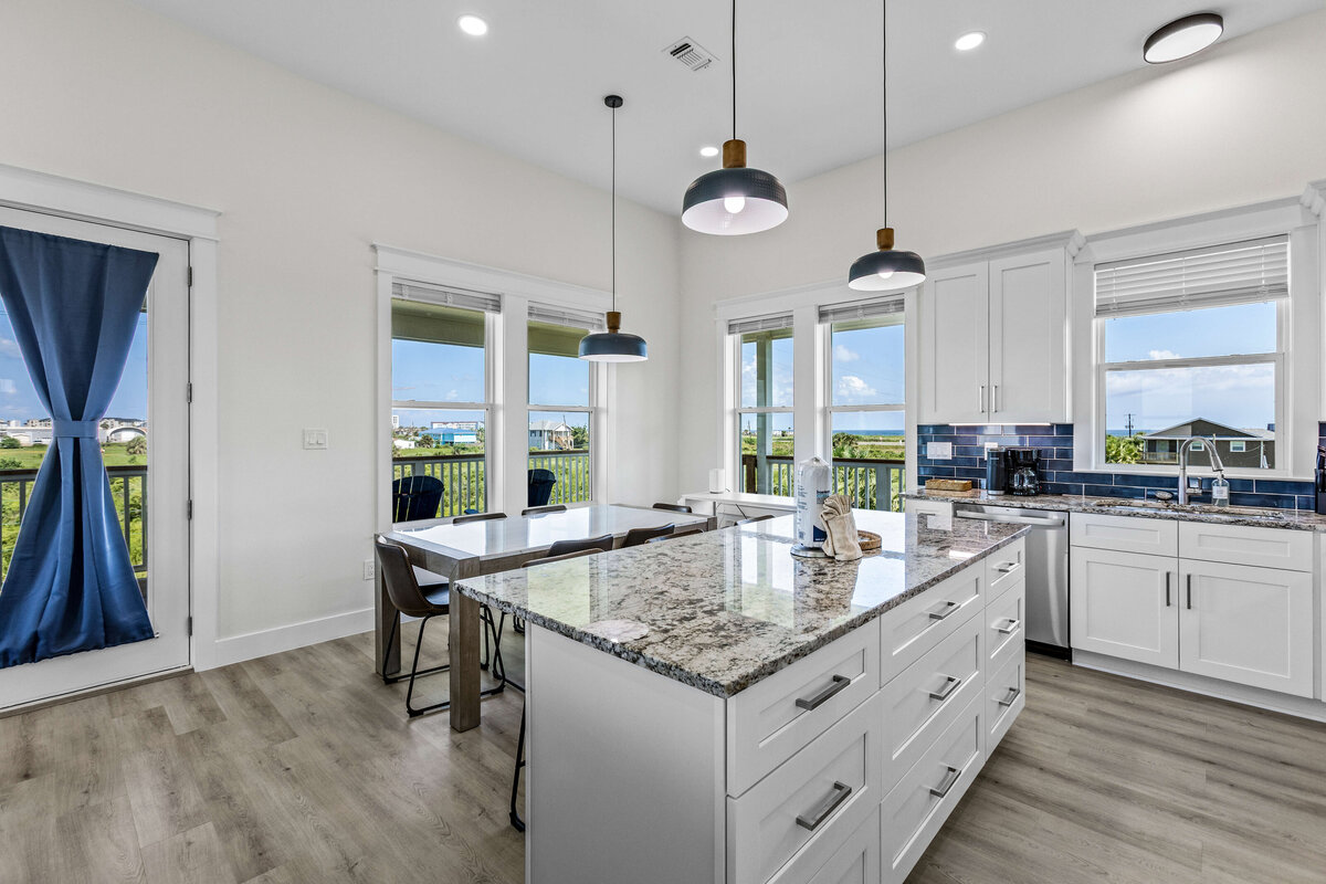 24-3403 E Silver Sands-20