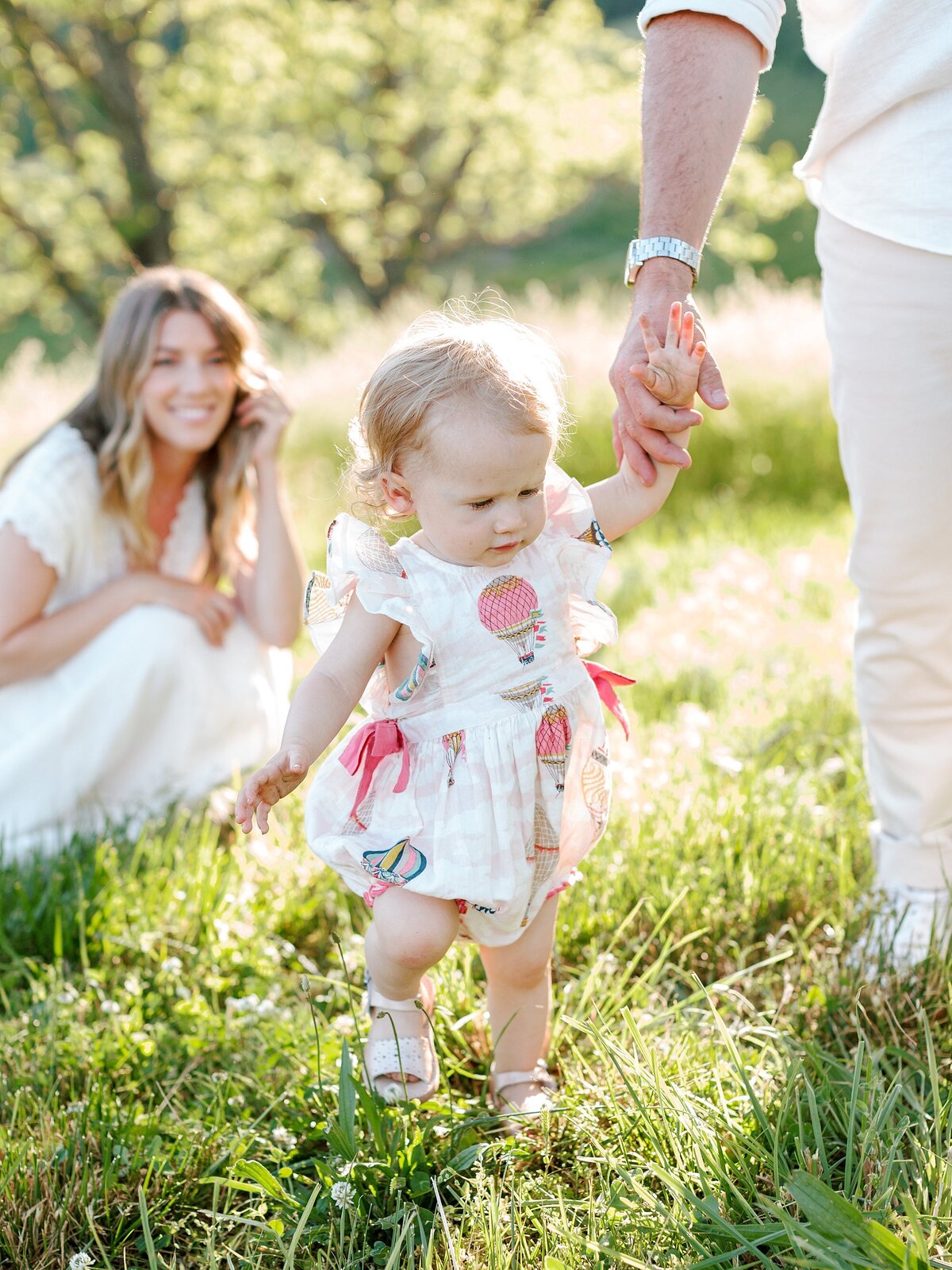 spring-outdoor-lifestyle-family-photos-charlottesville-va-amy-nicole-photography-0046