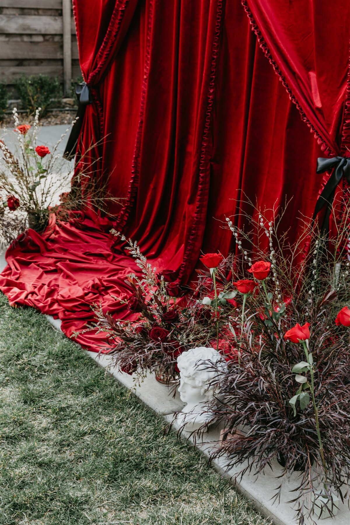 national-exchange-hotel-goth-dark-romance-vampire-wedding-158