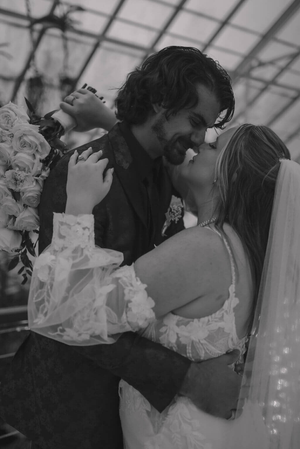 buffalo-wedding-photographer-brittany-and-nic.123