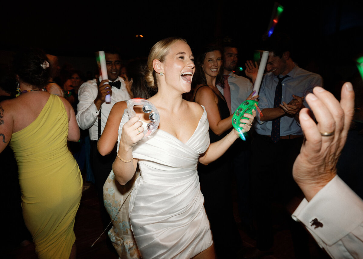 191_New_England_Wedding_Photographer_Lev_Kuperman_10.JPG