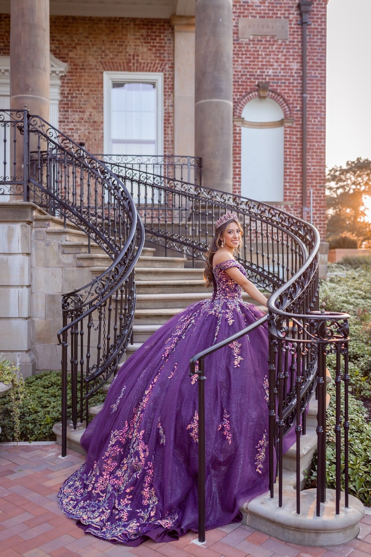 Alexandra's Quinceanera Photoshoot, Cantigny Park, Wheaton, IL, 7-11-24, Maira Ochoa Photography-0918