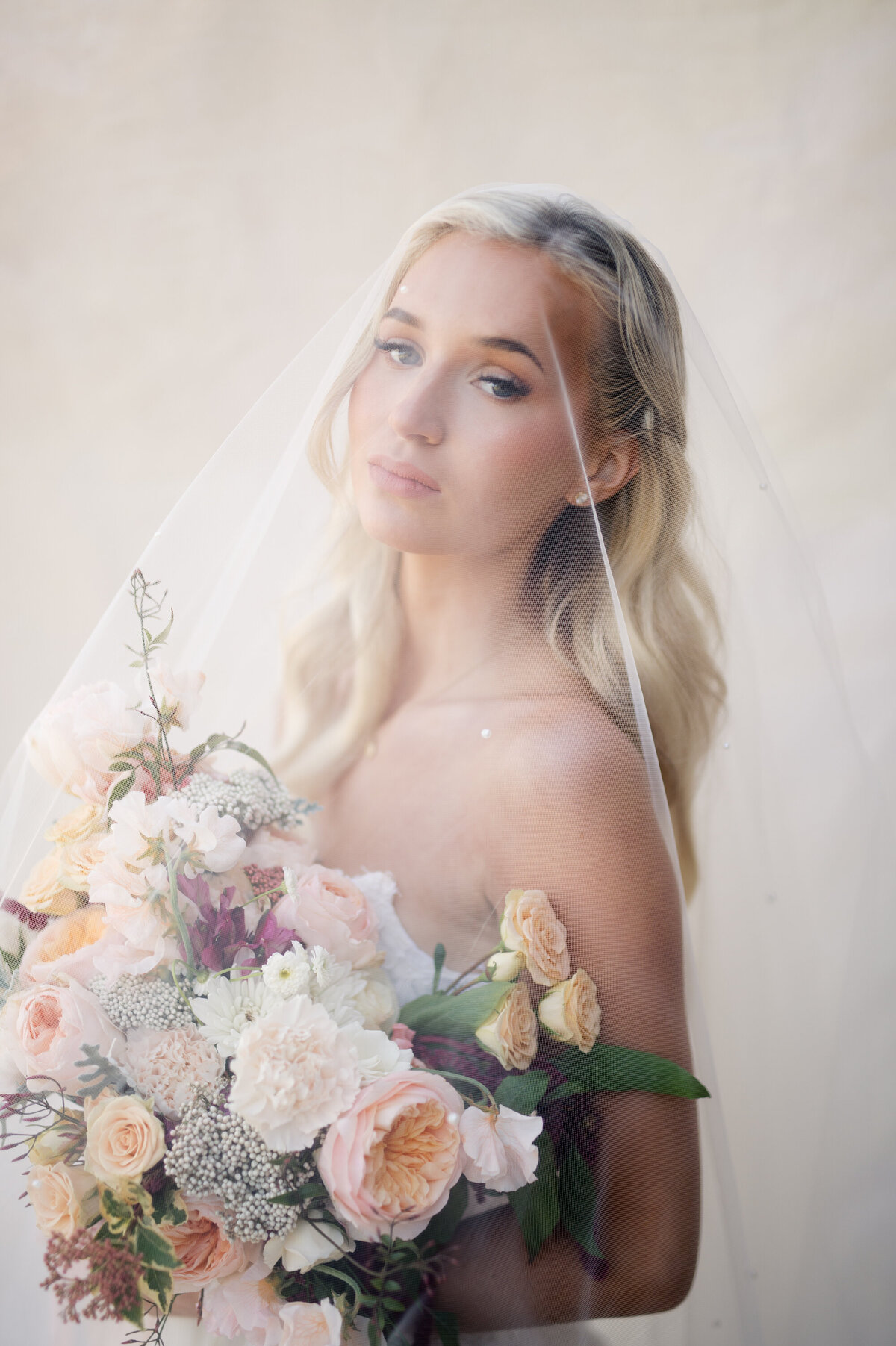 luxury-bride-wedding-photos-west-linn-oregon