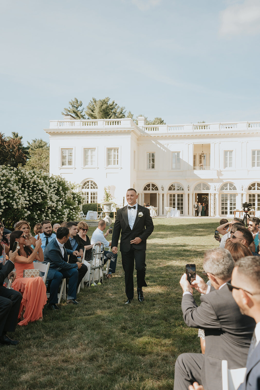 MODERN-GARDEN-MANSION-SUMMER-WEDDING-LINDSAY-BESNIK_PHOTOS_BY_MARIA_B_LUNG_0186