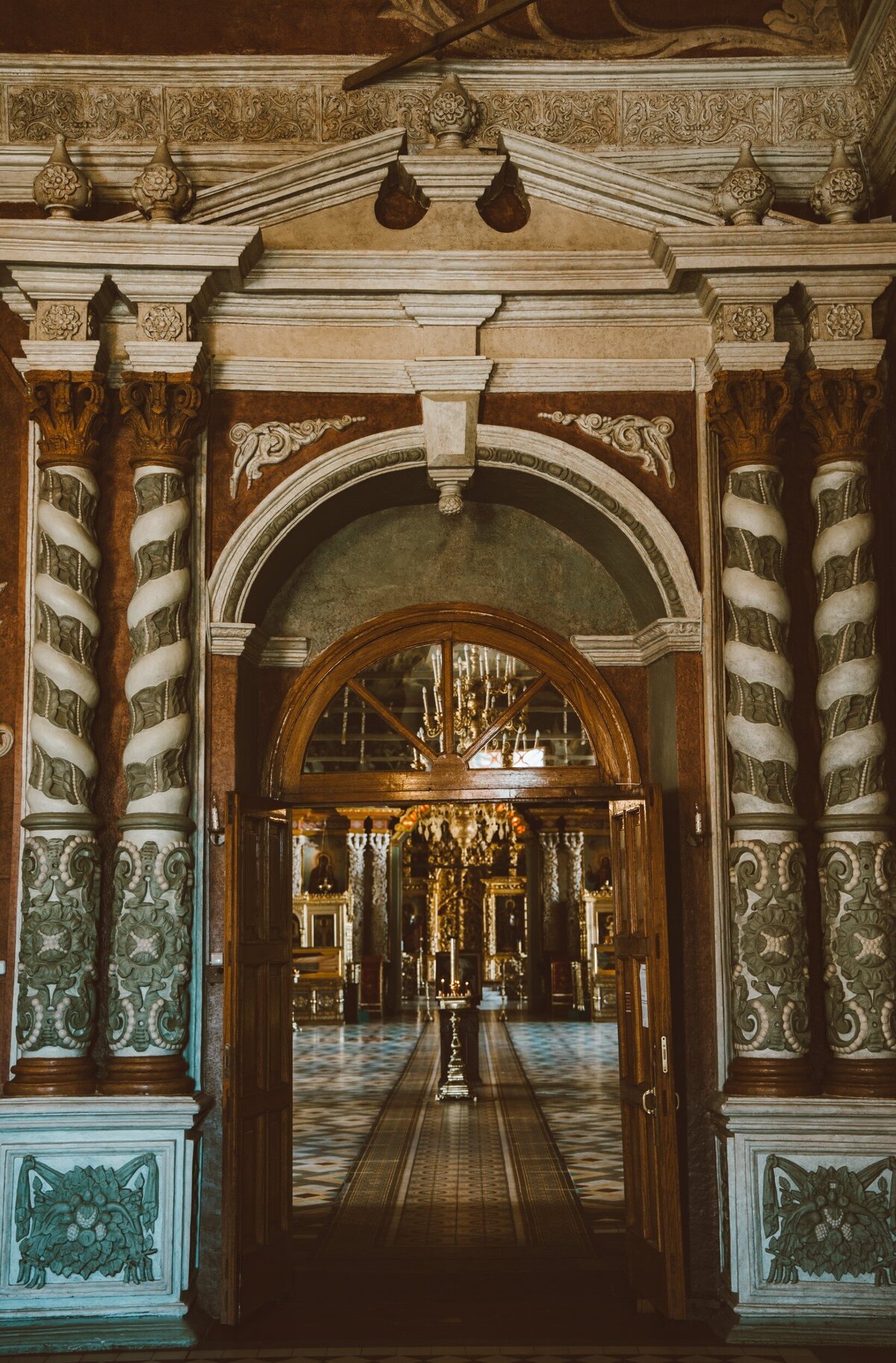 pexels-roman-odintsov-8349100