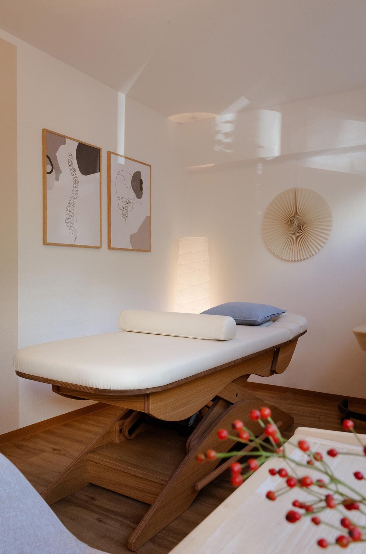 Praxis für Osteopathie Deike von Glahn Praxisraum Behandlungsliege