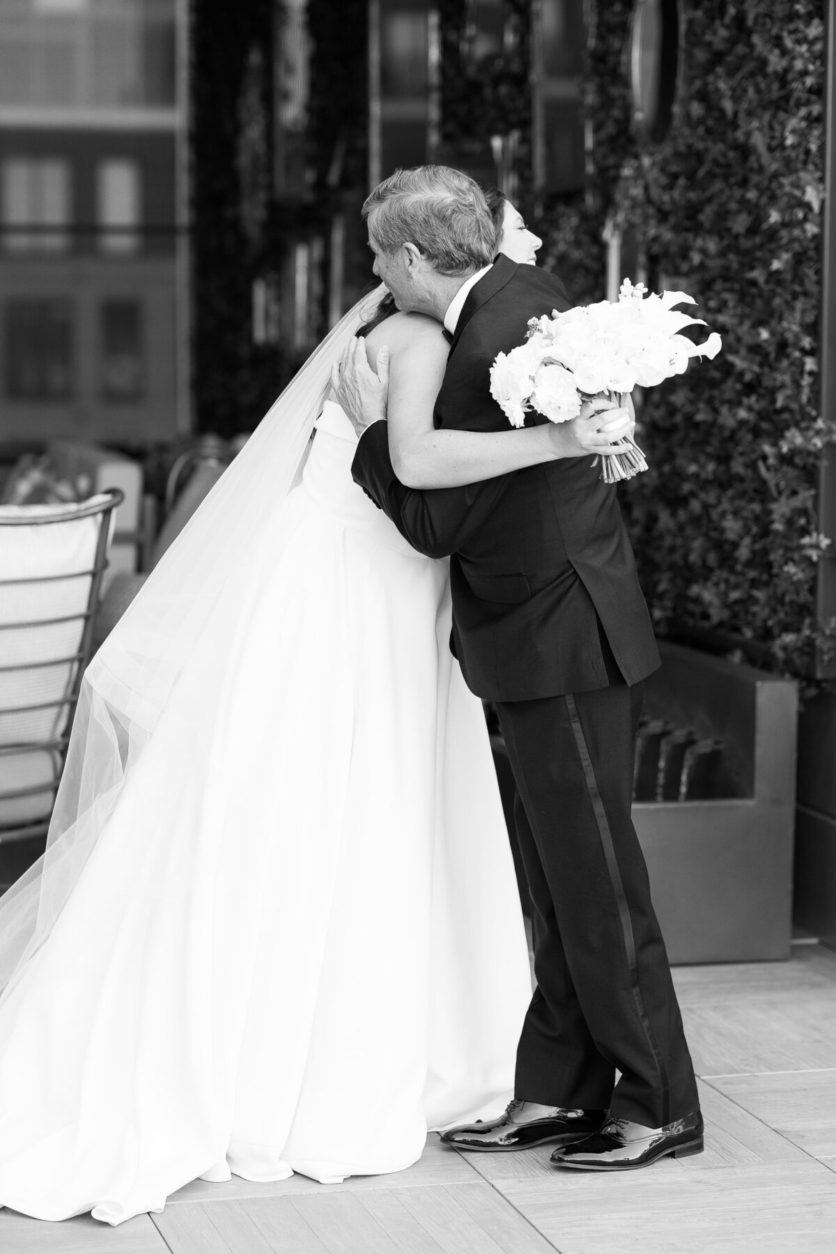 Huguenot Loft Wedding  Kendra Martin PHotography-17