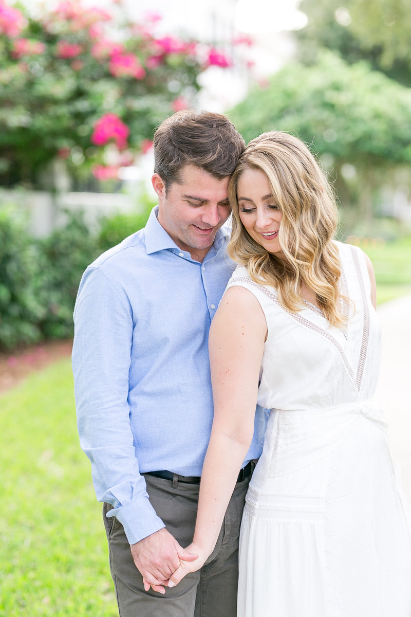 Lovely cloudy day engagement session in Baldwin Park Orlando | Baldwin Park engagement session Haley and Alex-17