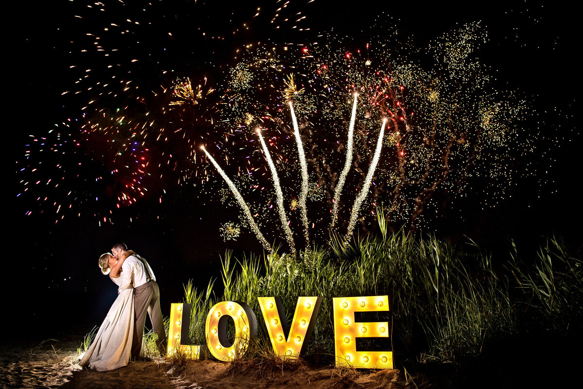 Wedding Photographer in London Ontario | One12 Photography7