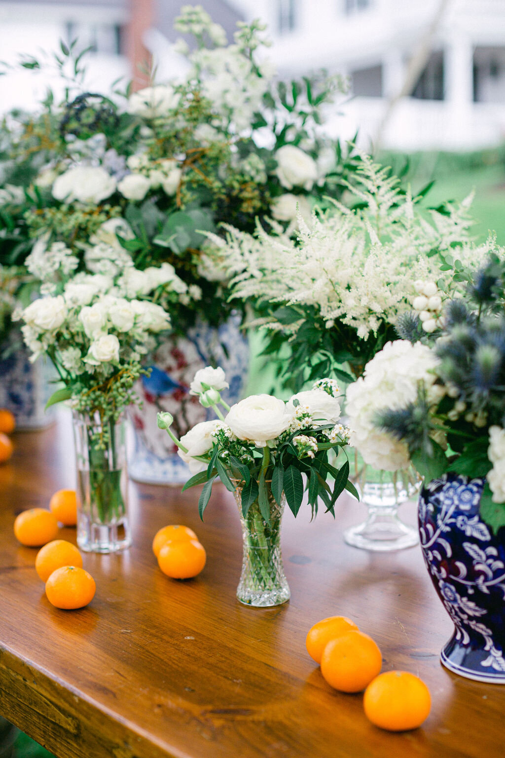 wedding-welcome-table-oranges
