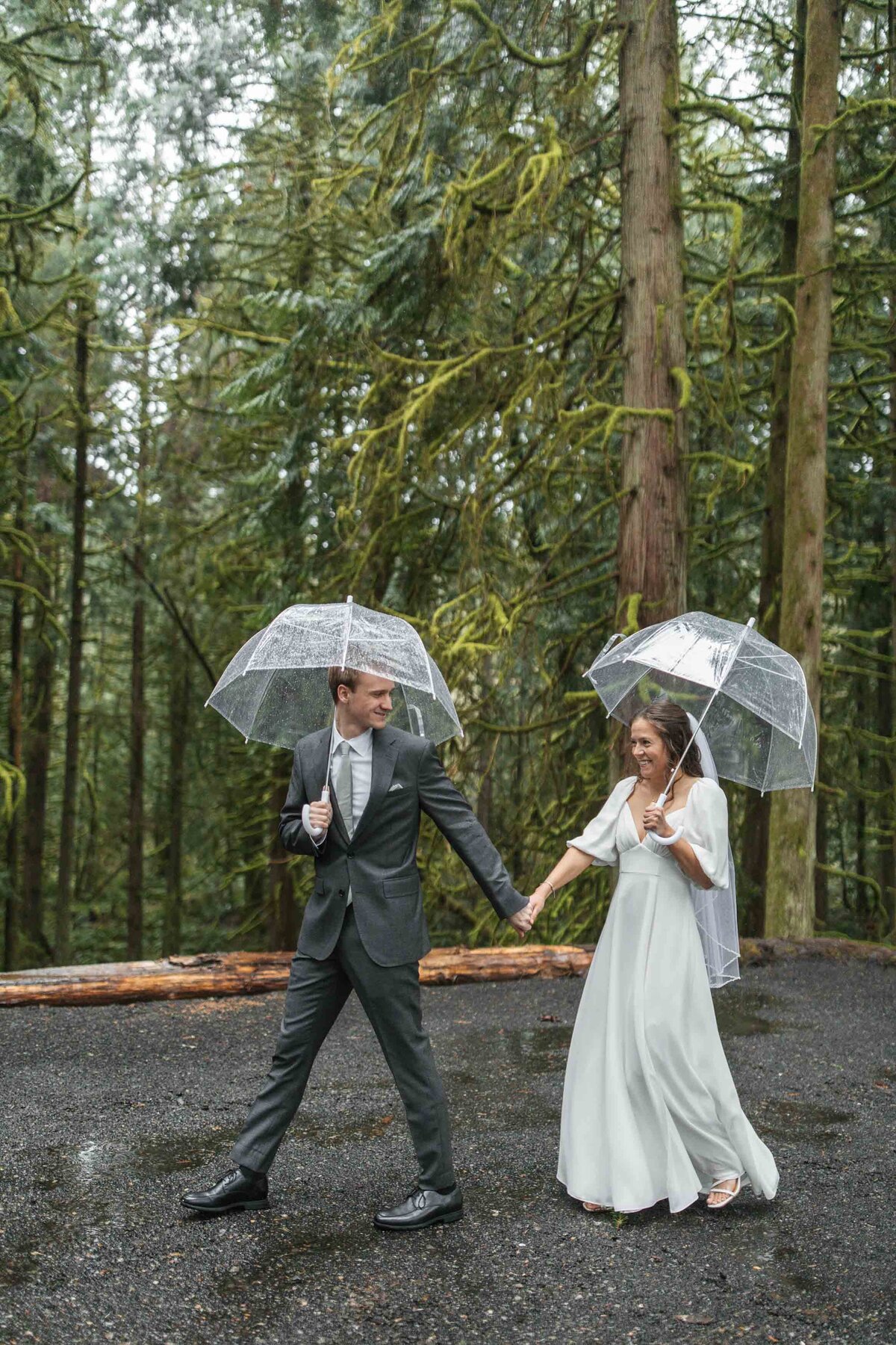 victorian-vineyards-brush-prarie-wedding-portraits-28