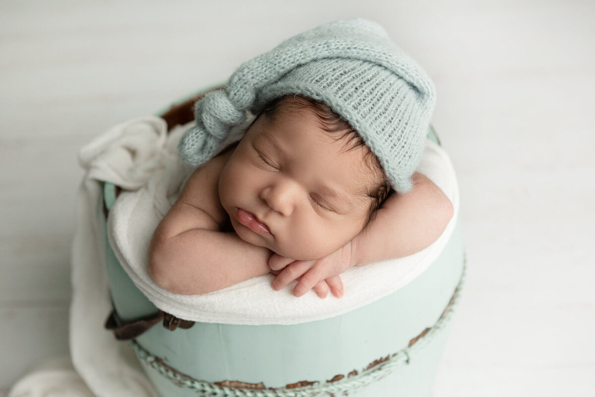 best-hilliard-ohio-newborn-photographer-near-me-in-marysville-dublin-powell-ostrander-delaware-westerville (13)