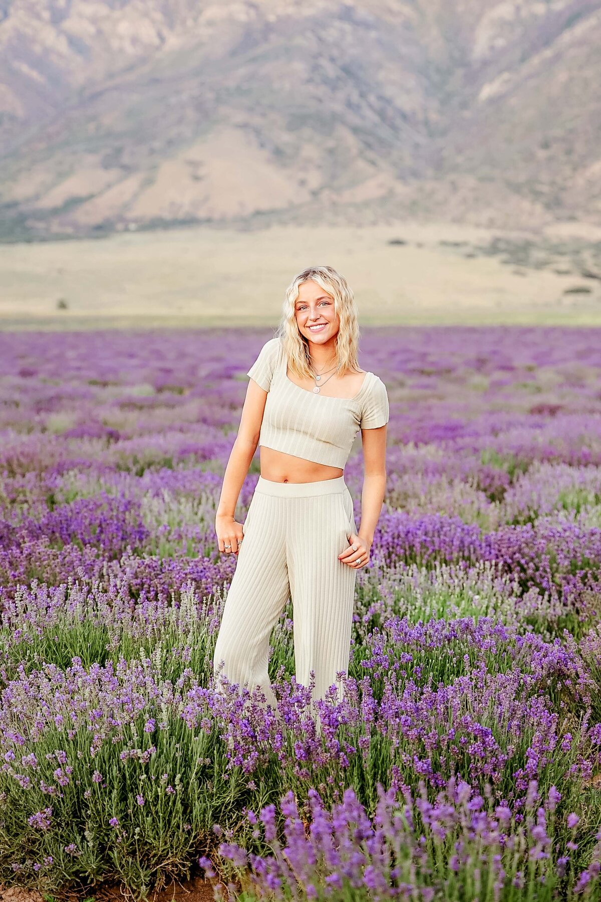 Utah-County-Lavender-Mini-Session-Magnolia-and-Grace-Photography-Co# (1)