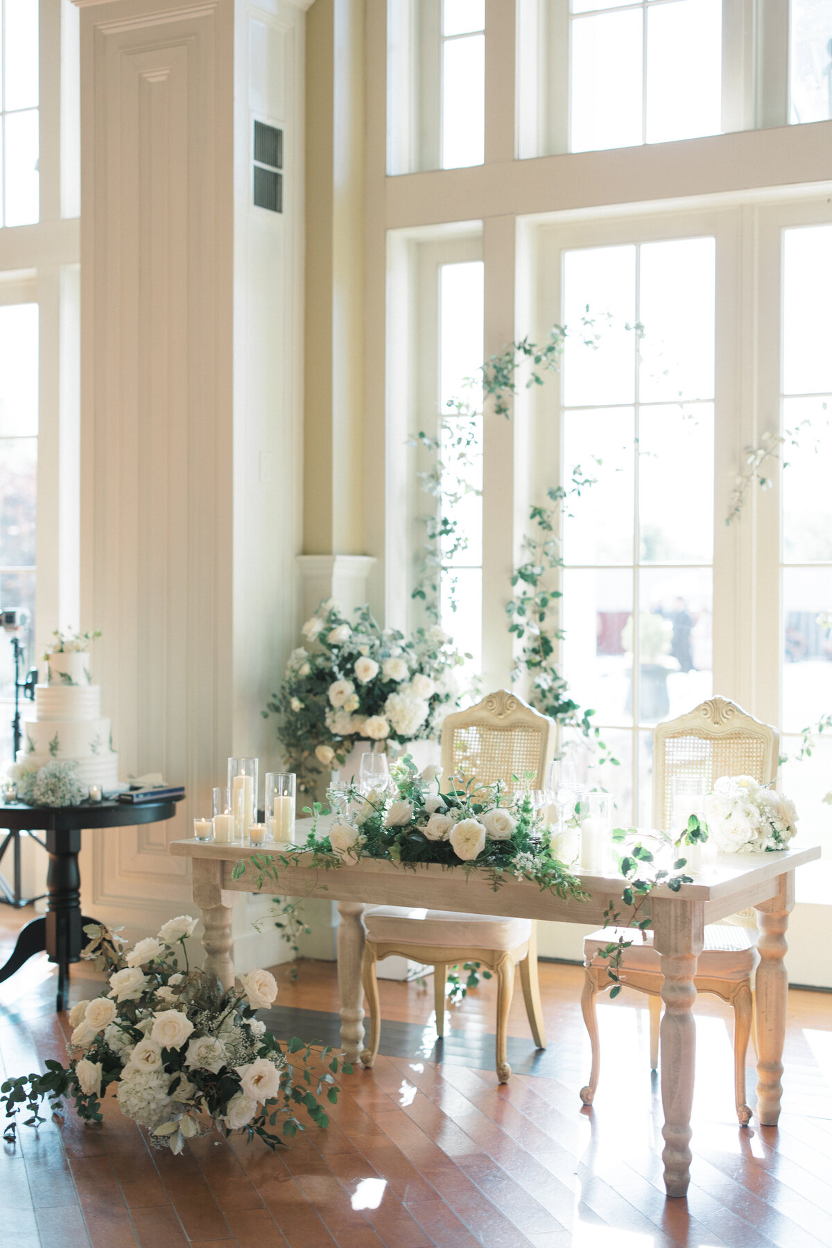 Molly Sue Photography New Jersey + East Coast Wedding Photographer Romantic Imagery Engagement Lifestyle Heirloom Wedding Albums55