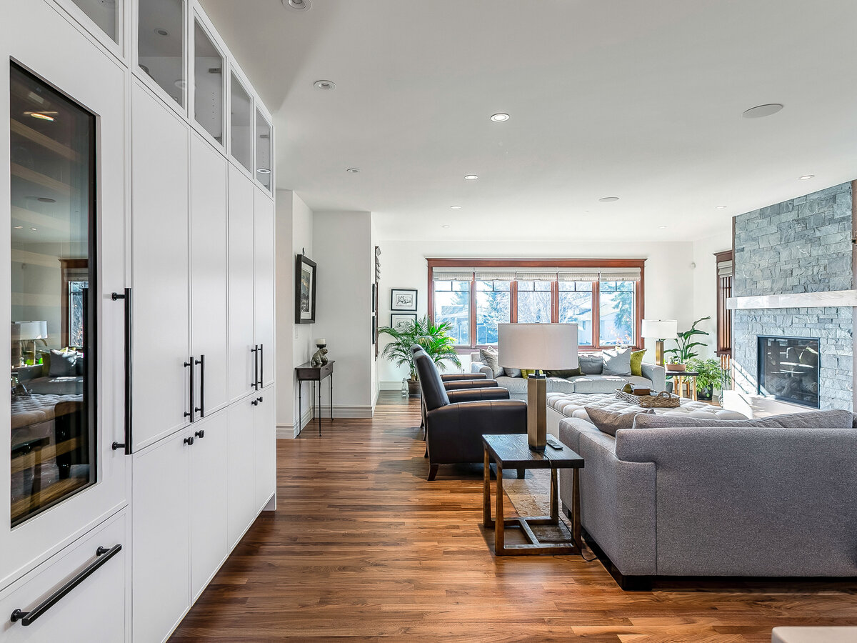 4719 CHARLES DR-4772-HDR