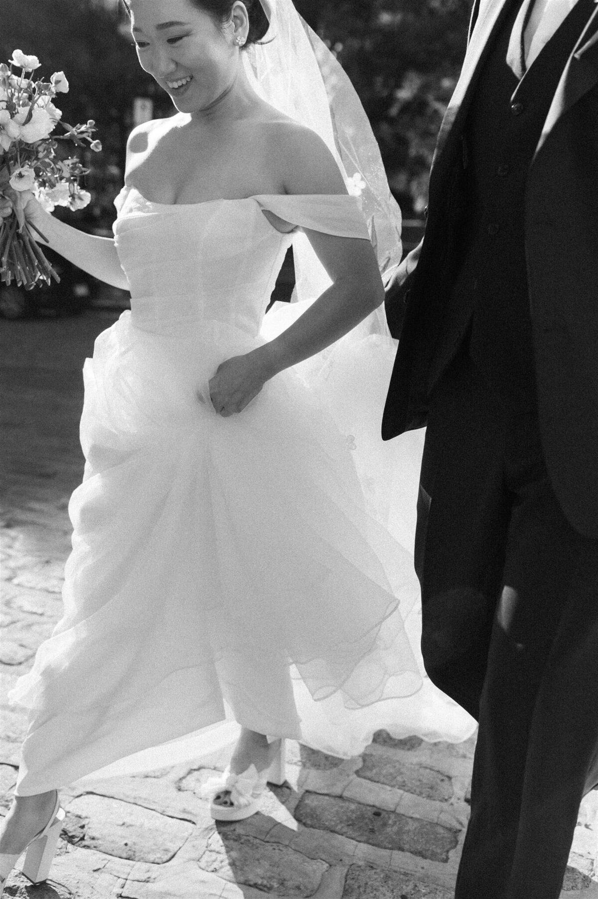 chateau-ramezay-julia-garcia-prat-luxury-wedding-photographer-11_websize