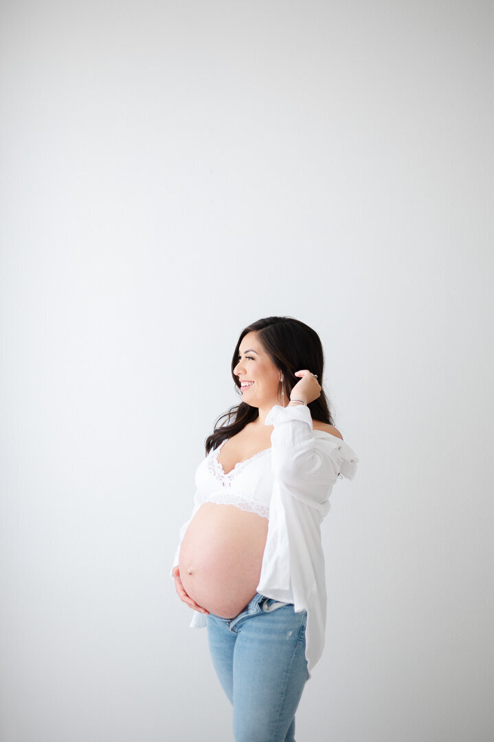 maternity photographers nwa-8688