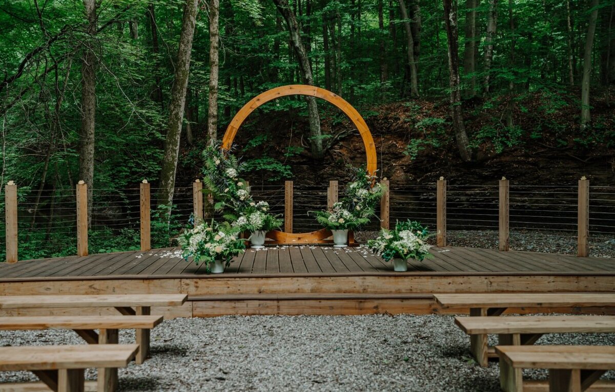 Copy of The_Brook_Wedding_Venue_Brookside_Cricle_Arch