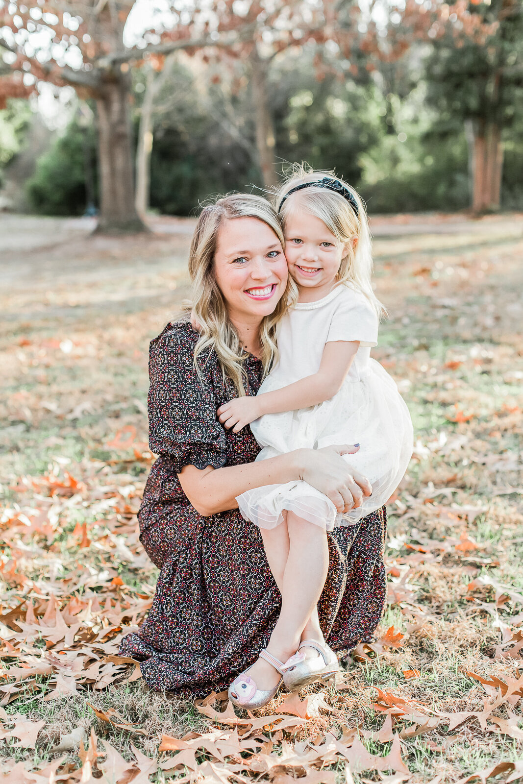 OutdoorMiniSessions_RaleighNorthCarolinaFamilyPortraits_JCranePhotography01