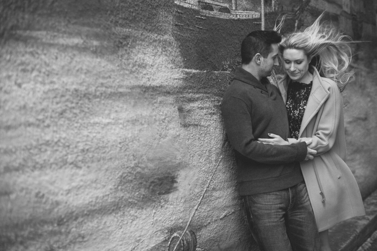 candid-boston-engagement-photographer-zev-fisher091