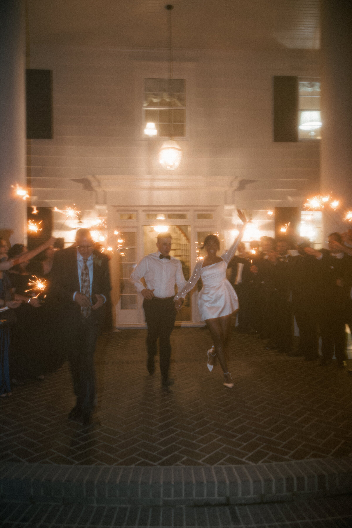 unscripted-unposed-editorial-fashion-wedding-photographer-NYC 5
