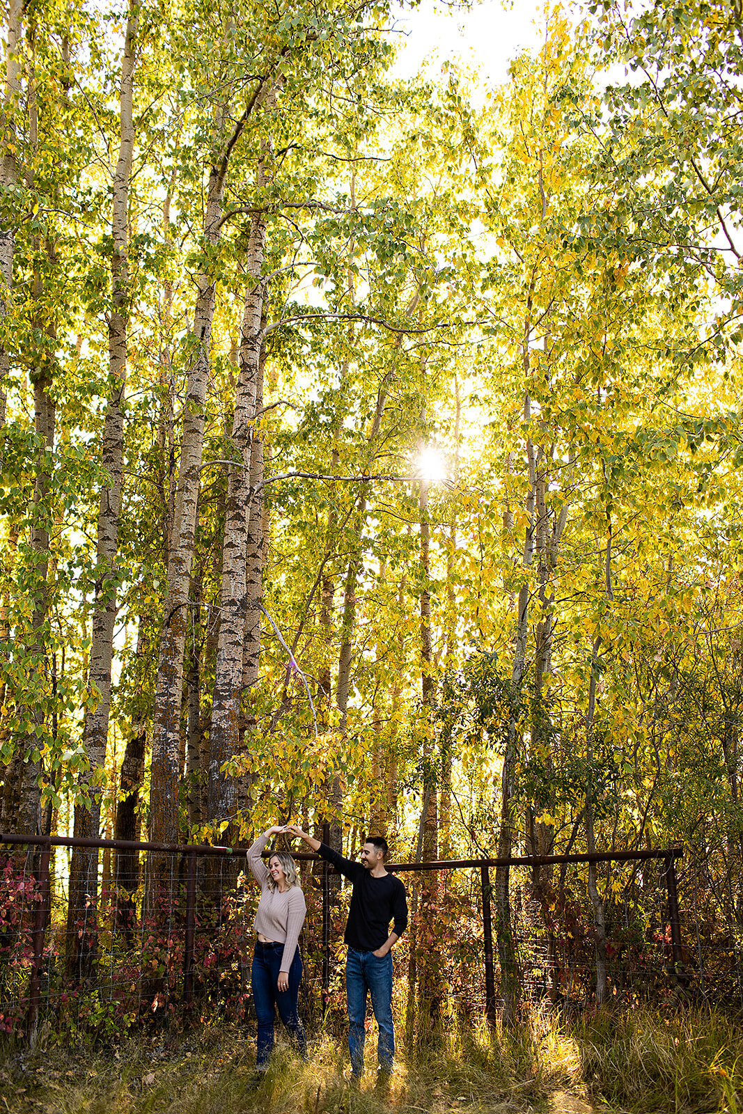 Sep2022Jenna and Nic EngagementMomma Penguin Photography-349
