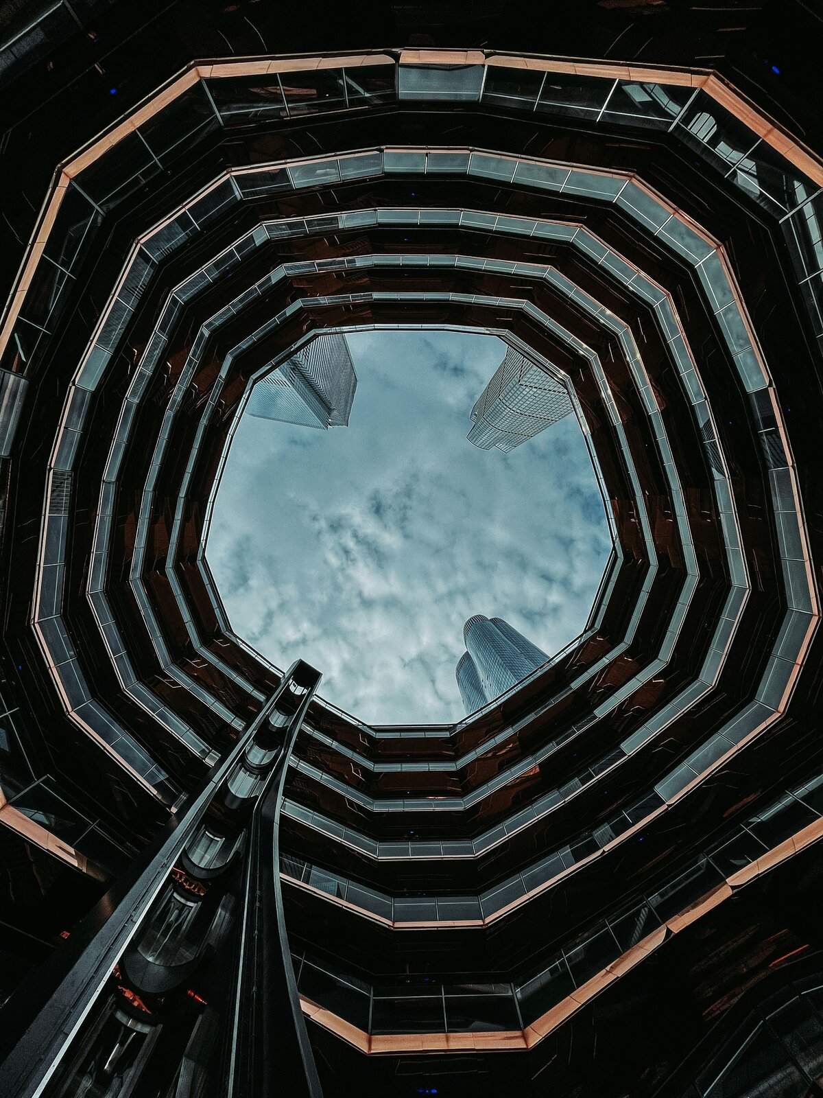 chalo-gallardo-U-GLE5IIZ98-unsplash