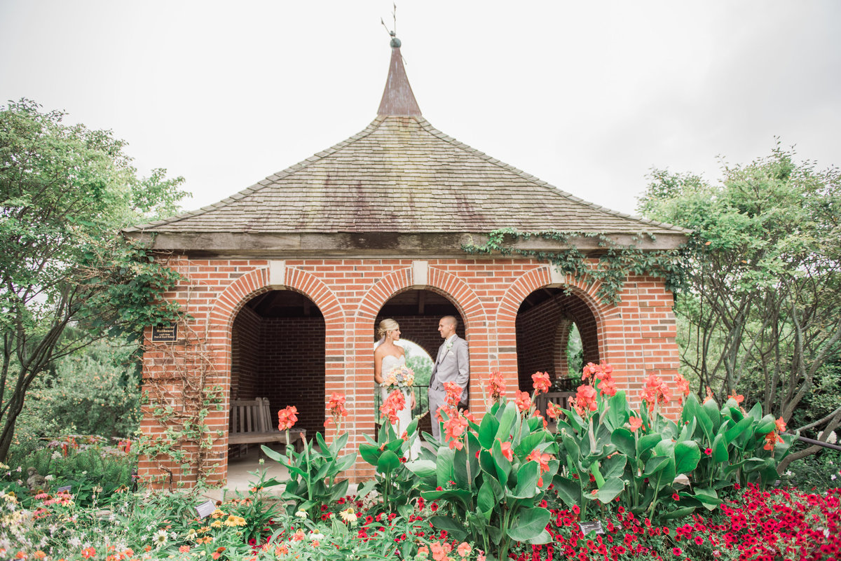 Green Bay Botanical Gardens Wedding Photo by Michelle Kujawski Photography
