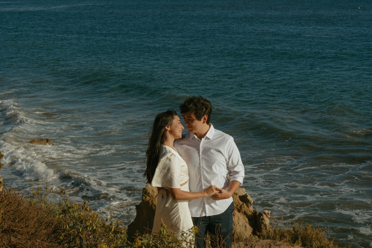 malibu elopement - california elopement - cliffside elopement - lizarrietaphotography-45