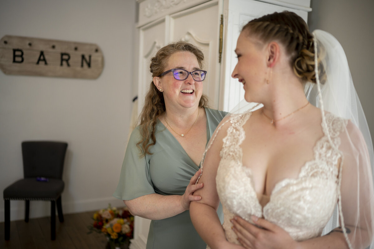 The Barn at Raccoon Creek wedding day with Bride and Groom