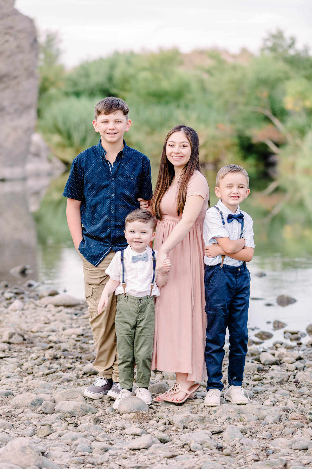 JOHNSONXMAS120120-29