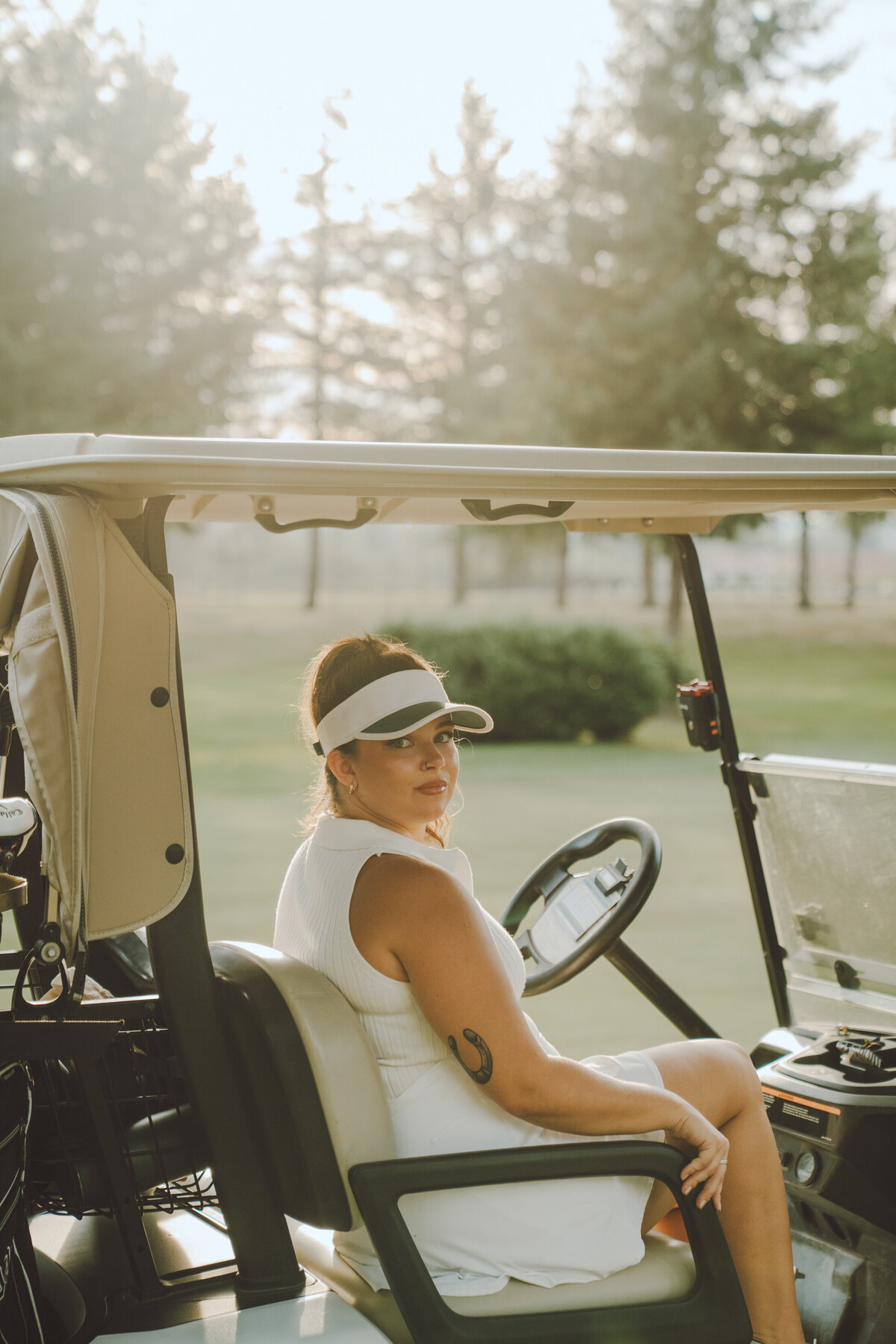Mount-Si-Golf-Course-Couples-Photos-194