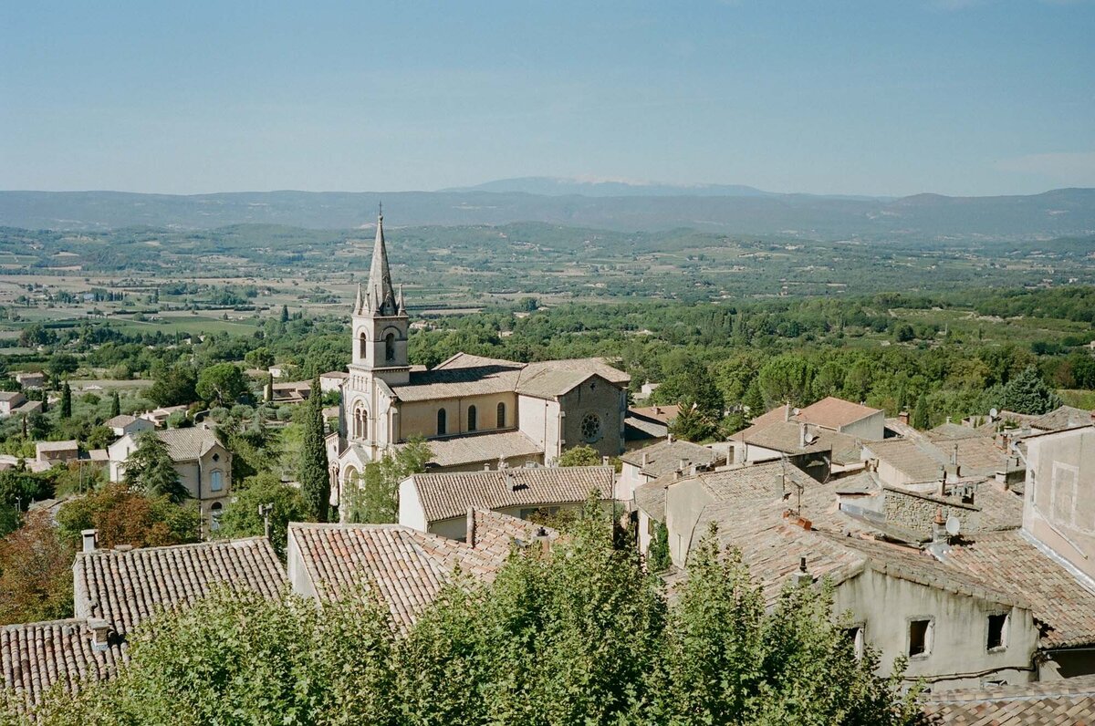 Provence-Film-Photographer-France-Destination-Wedding-Molly-Carr-Photography-39